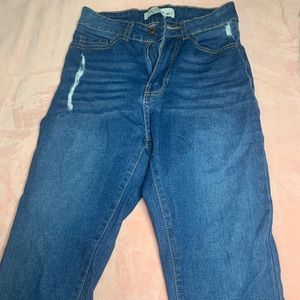 Fashion Nova distressed skinny jeans